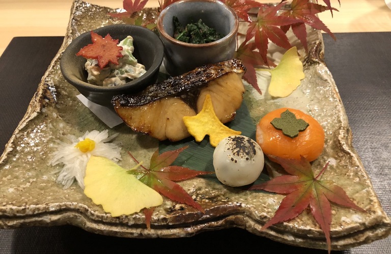 横浜の日本料理で記念日を祝うなら季節を感じる薬石庵 司紀